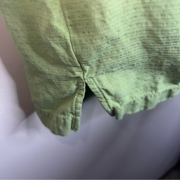 Tommy Bahama 100% Silk Short Sleeved Green Button Down Shirt Size Large - Picture 5 of 8